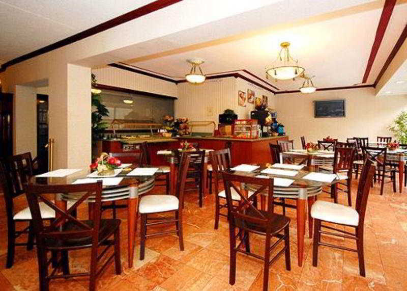 Quality Inn & Suites Tallahassee Restaurante foto