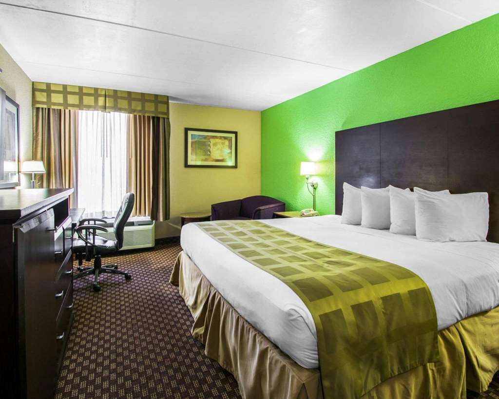 Quality Inn & Suites Tallahassee Habitación foto
